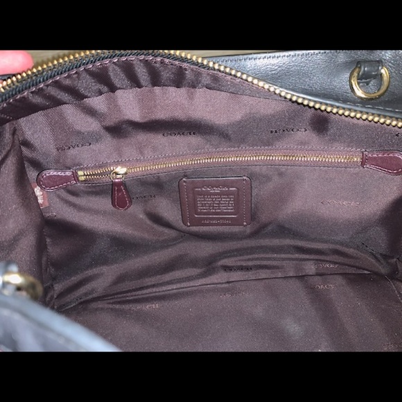 Coach purse - Picture 3 of 7